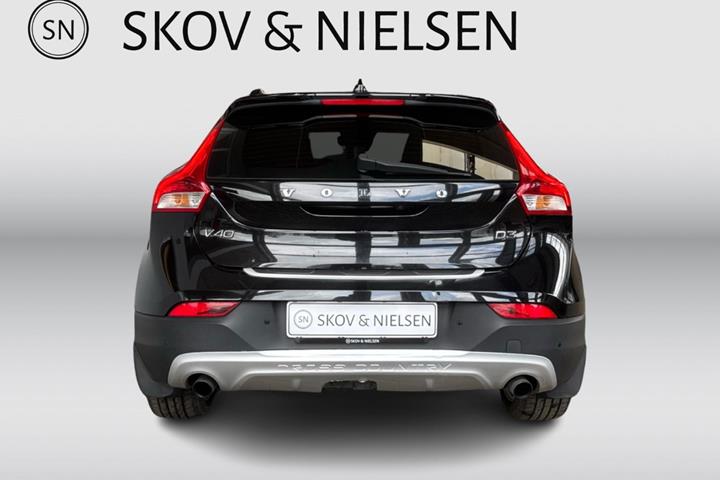Sort Volvo V40 CC fra 2016