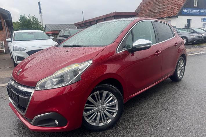 undefined Peugeot 208 fra 2017
