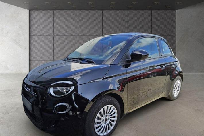 Sort Fiat 500e fra 2024