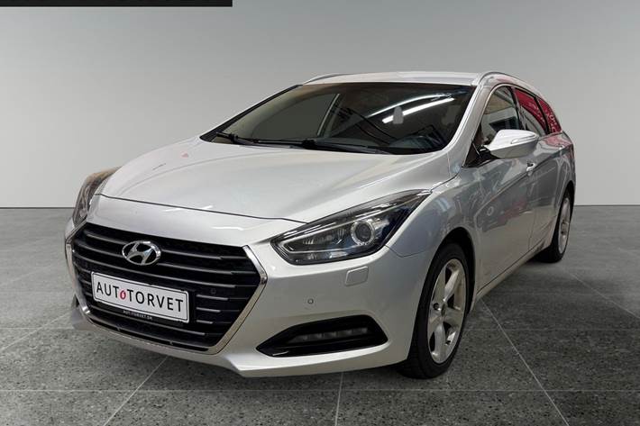Sølv Hyundai i40 fra 2017