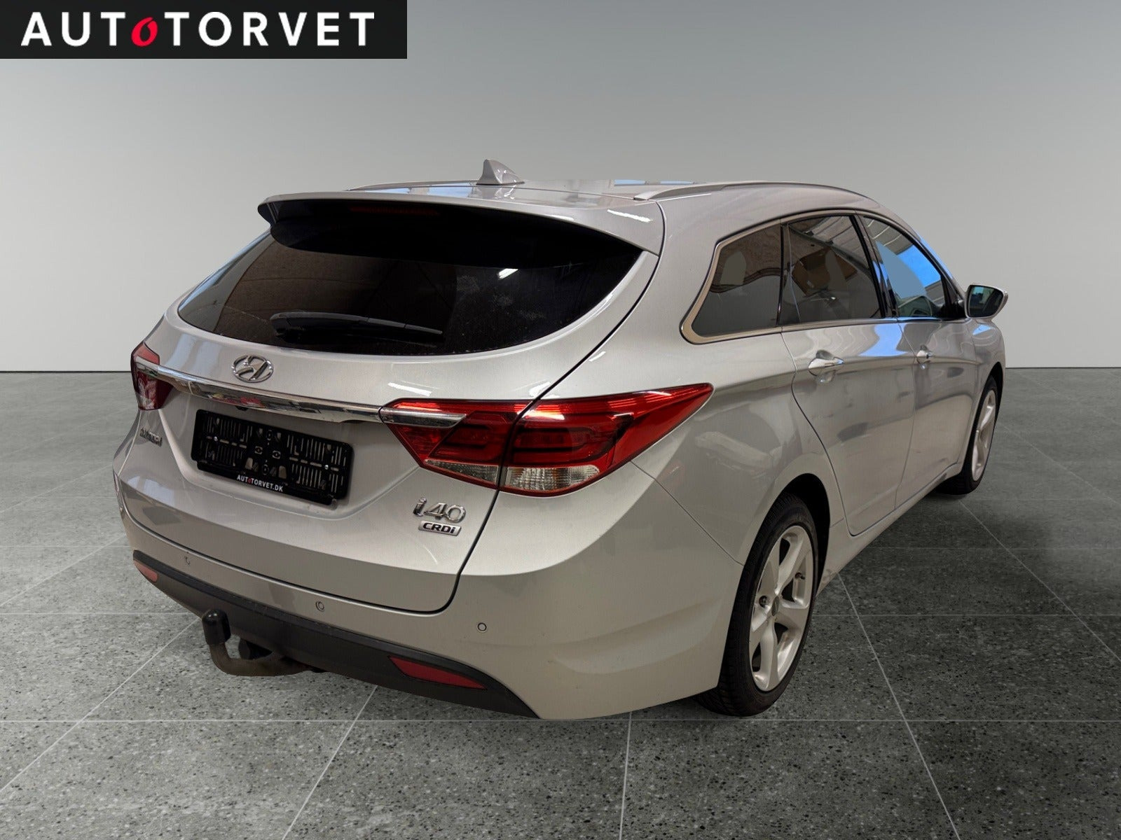 Sølv Hyundai i40 fra 2017