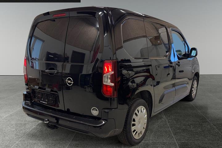 Sort Opel Combo fra 2019