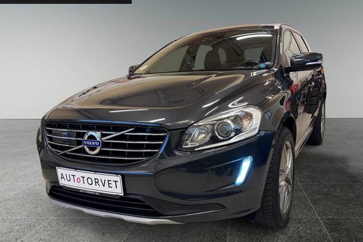 Grå Volvo XC60 fra 2017