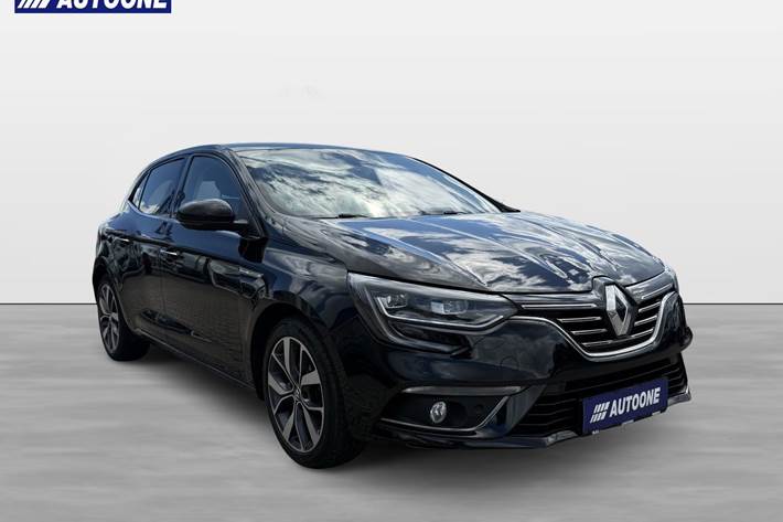 Sort Renault Megane IV fra 2017