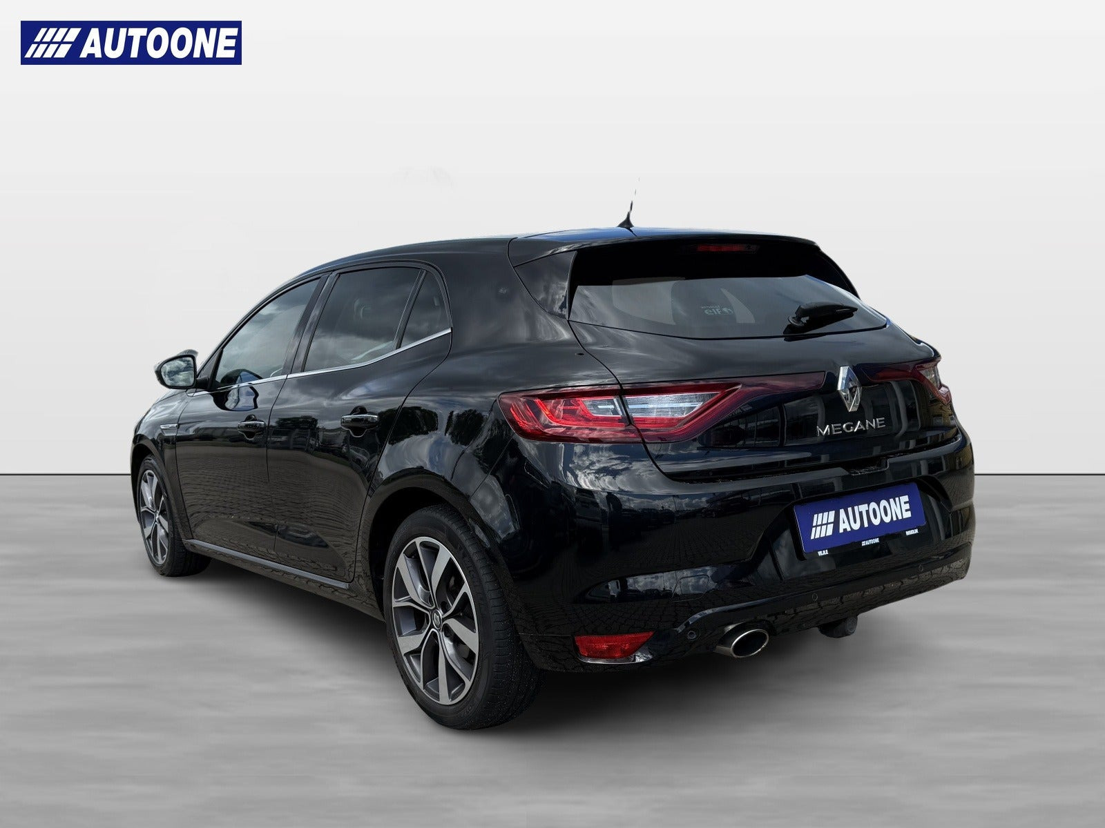 Sort Renault Megane IV fra 2017