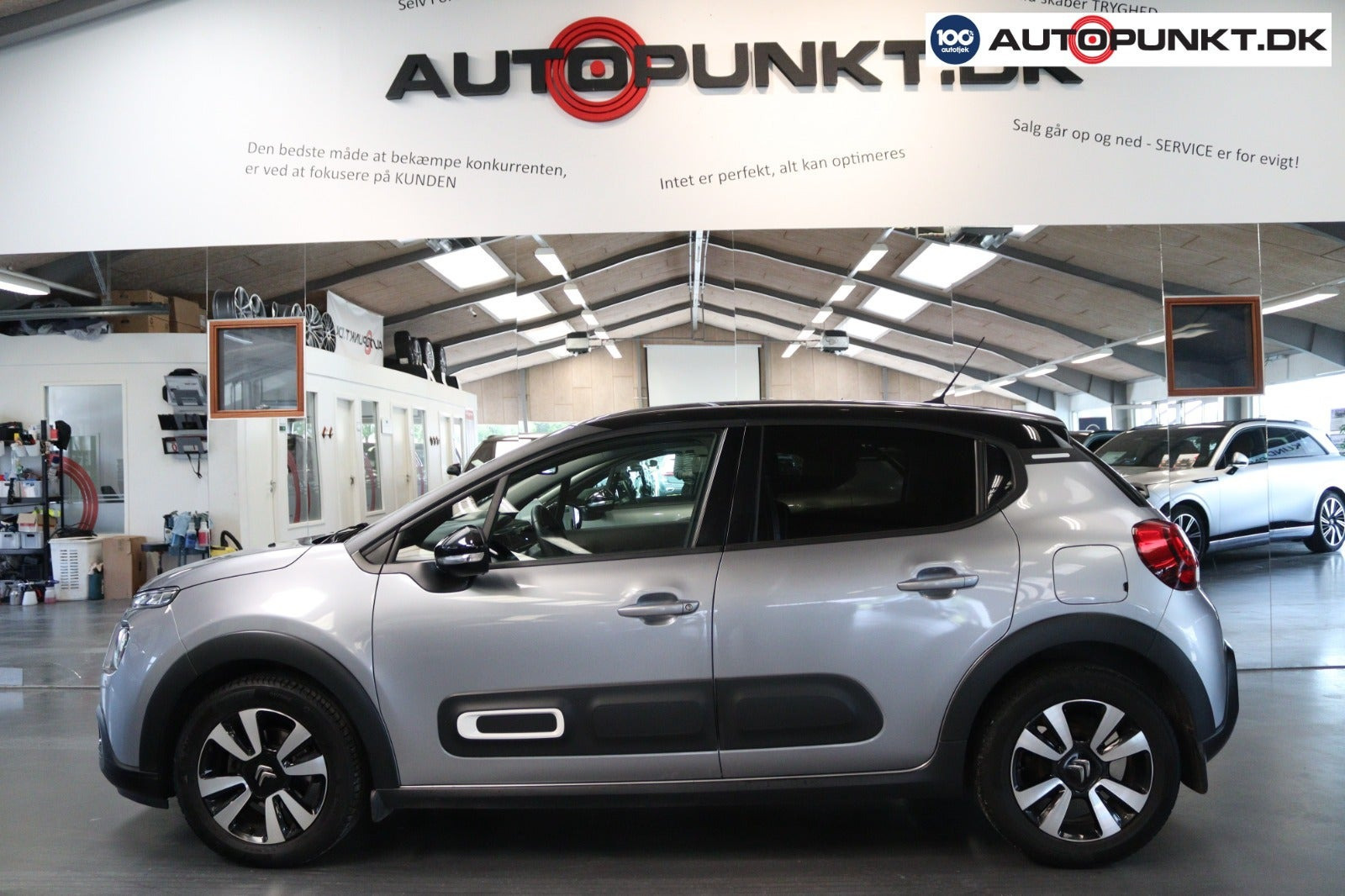 Grå Citroën C3 fra 2021
