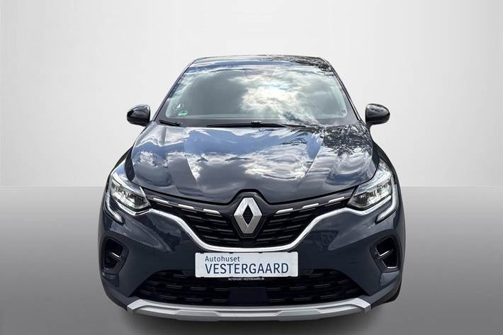 Grå Renault Captur fra 2020