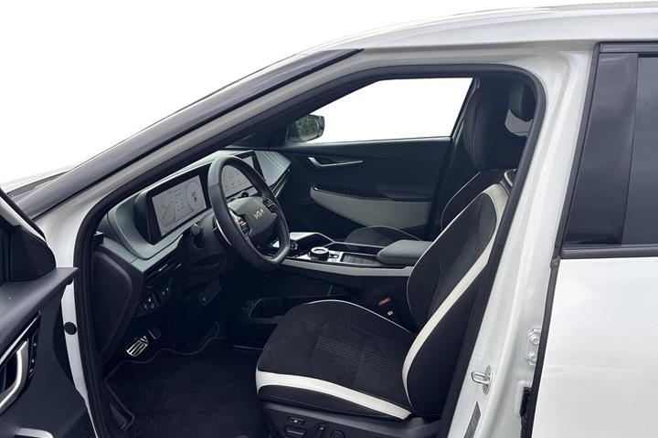 Hvid Kia EV6 fra 2024