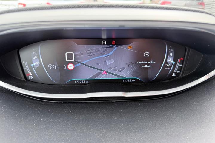 Sort Peugeot 5008 fra 2018