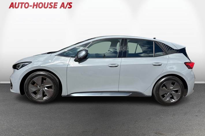 Grå Cupra Born fra 2024