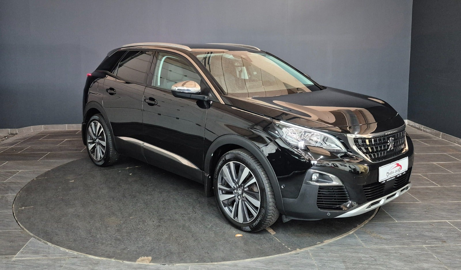 Sort Peugeot 3008 fra 2019