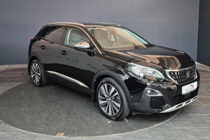 Sort Peugeot 3008 fra 2019