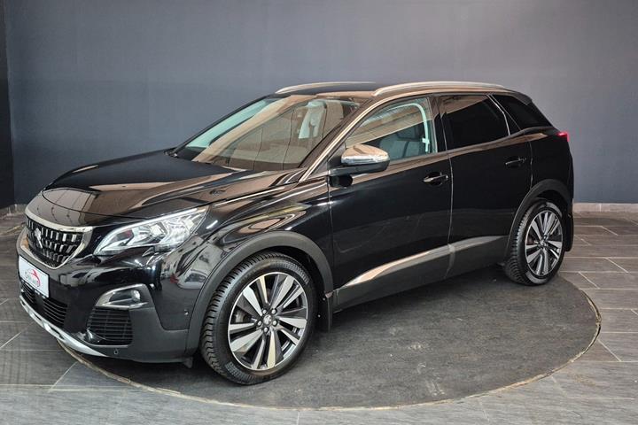 Sort Peugeot 3008 fra 2019