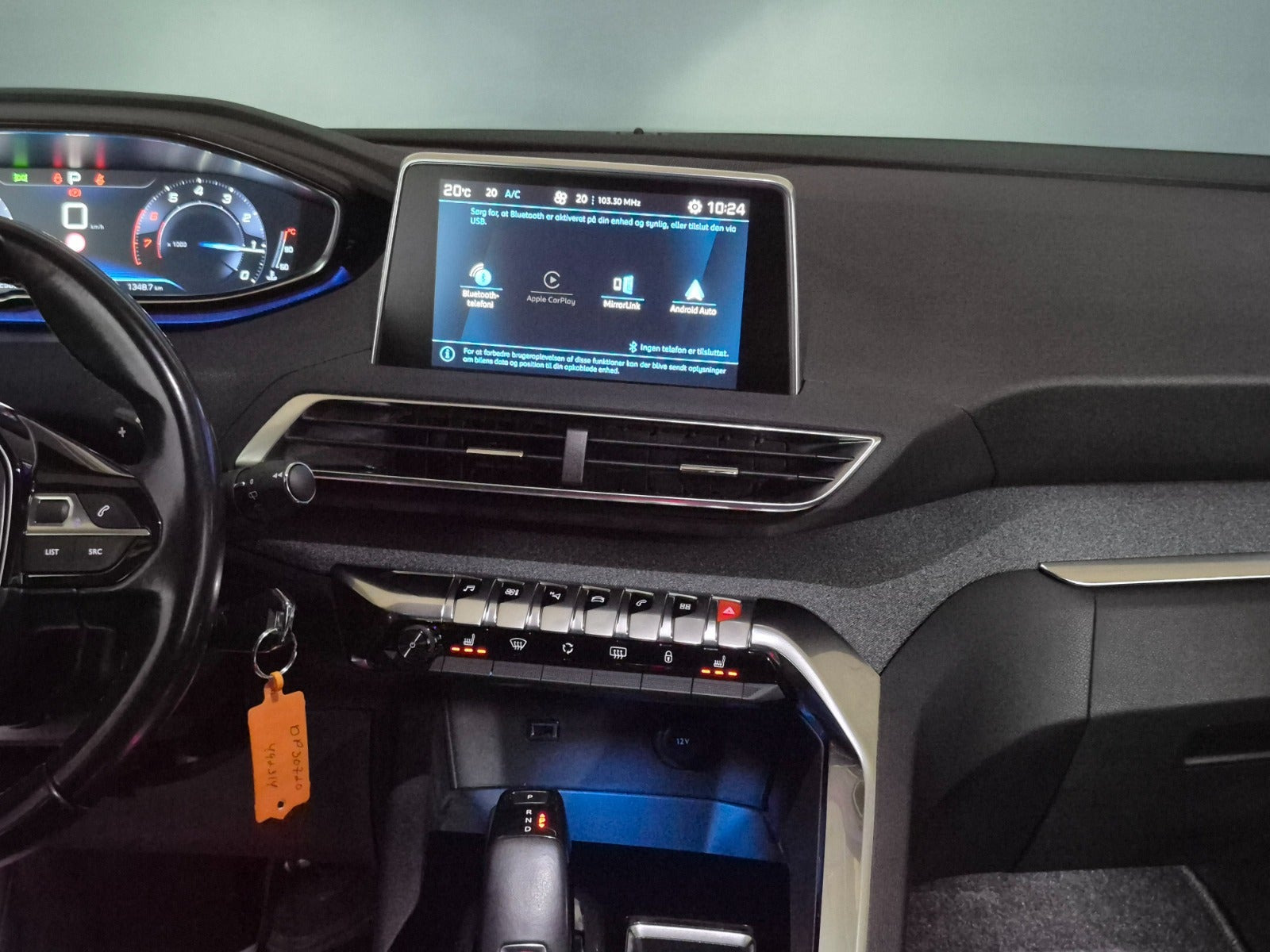 Sort Peugeot 3008 fra 2019