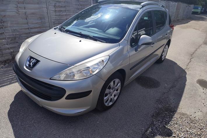 undefined Peugeot 207 fra 2009