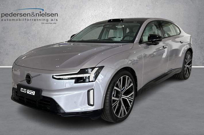 Grå Volvo ES90 fra 2026