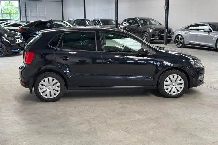 Sort VW Polo fra 2015