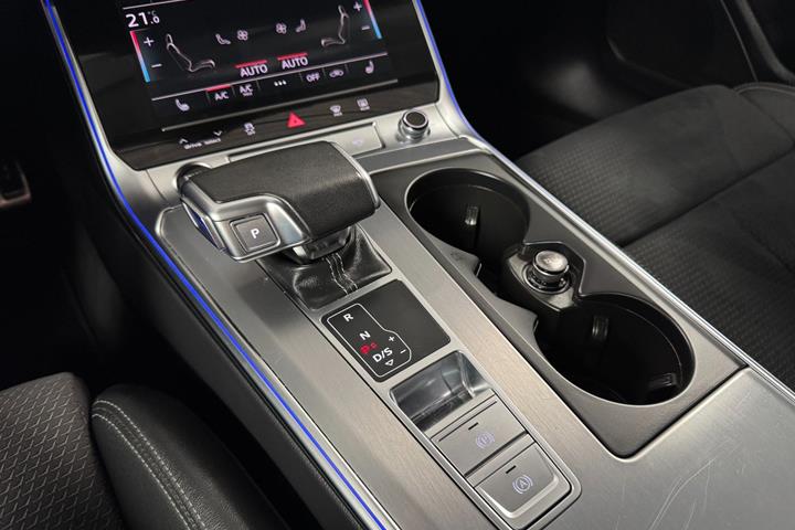 Sort Audi A6 fra 2023