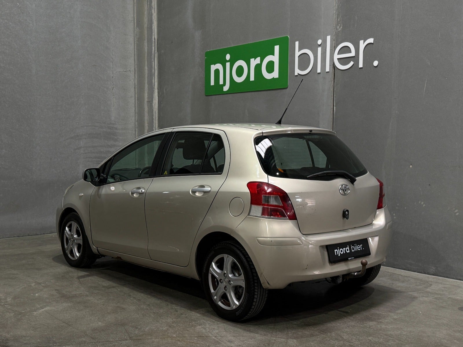 undefined Toyota Yaris fra 2010