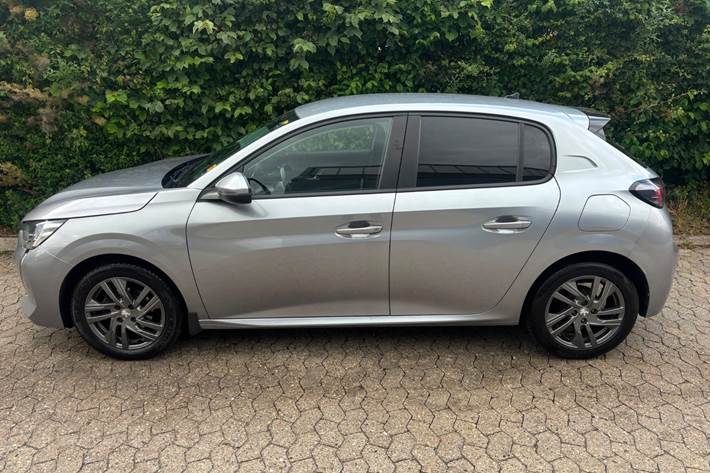 undefined Peugeot 208 fra 2021