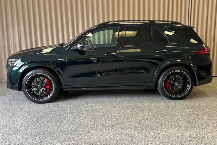 Grøn Mercedes GLE53 fra 2024