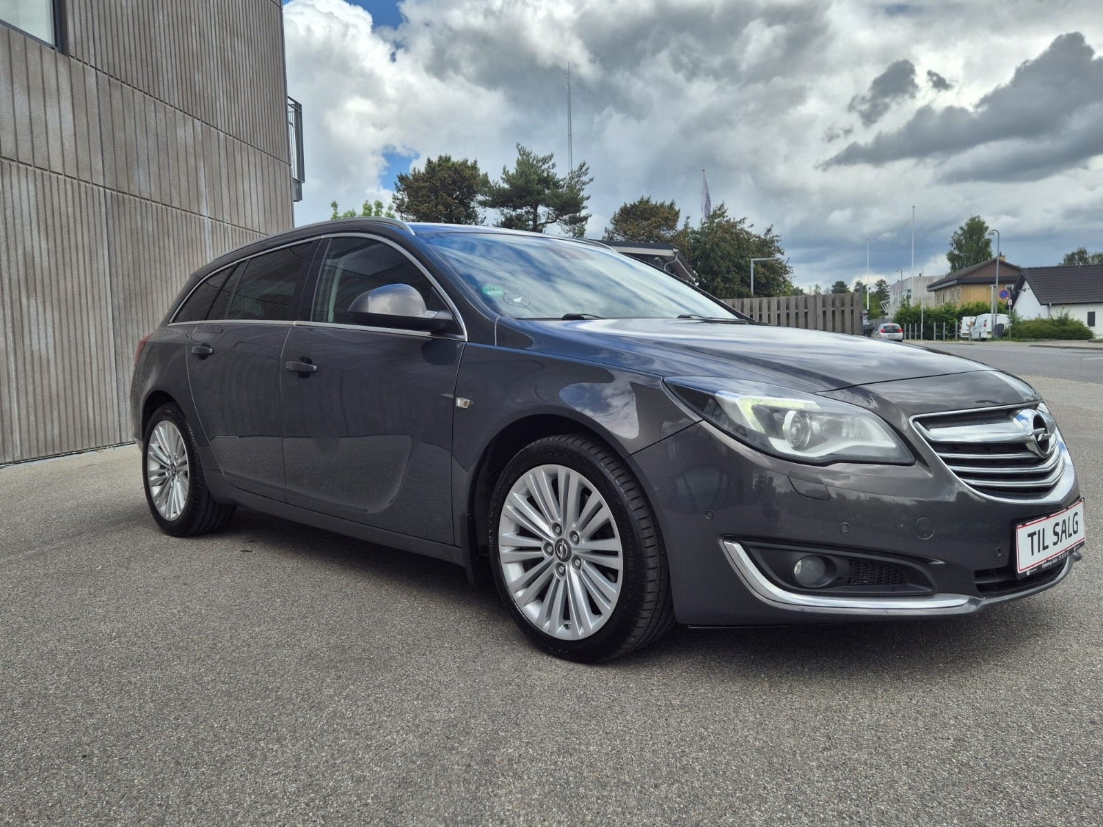 undefined Opel Insignia fra 2015
