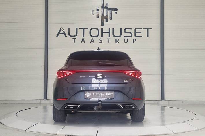 Grå Seat Leon fra 2020