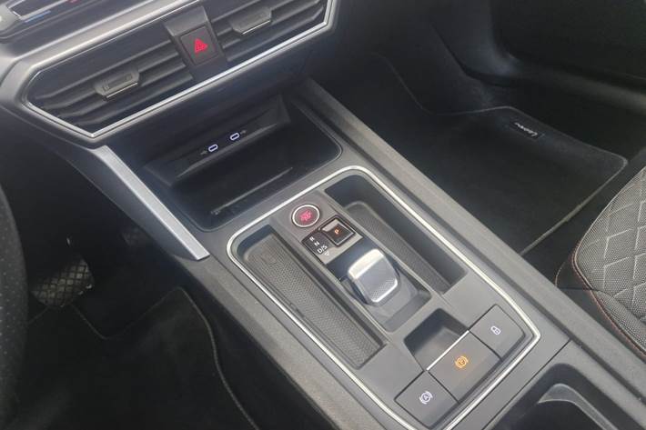 Grå Seat Leon fra 2020