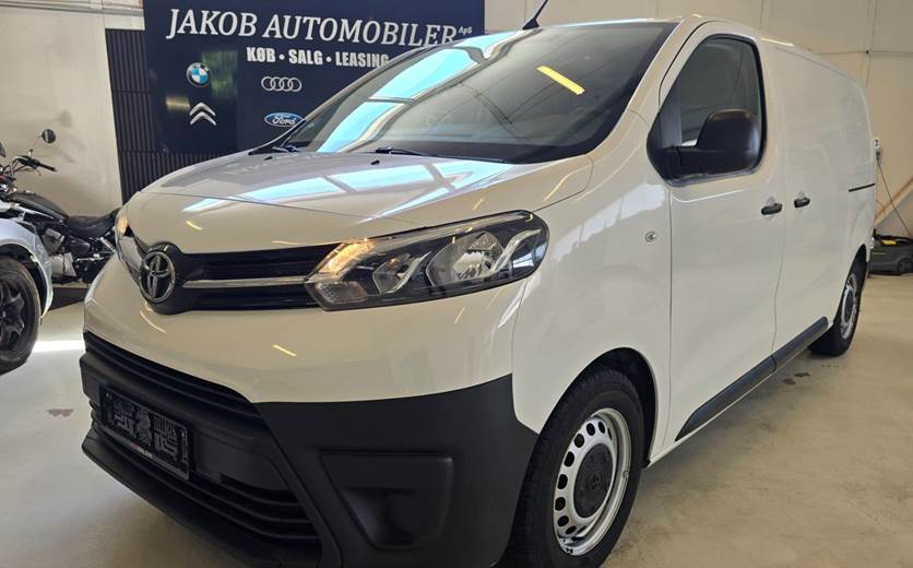 Toyota ProAce 1,5 D 120 Medium Comfort