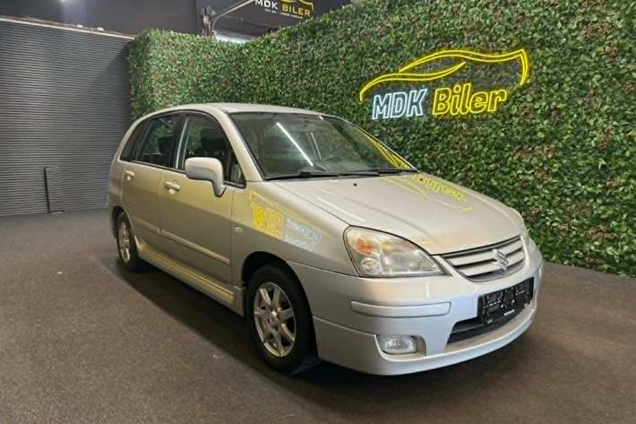 undefined Suzuki Liana fra 2006 set udefra