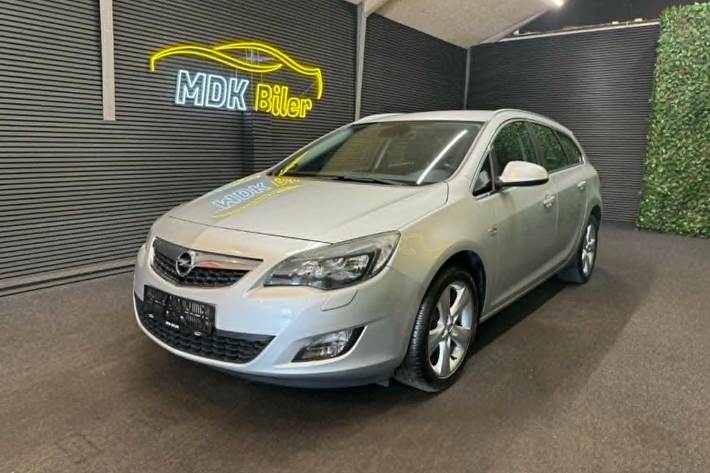 undefined Opel Astra fra 2011