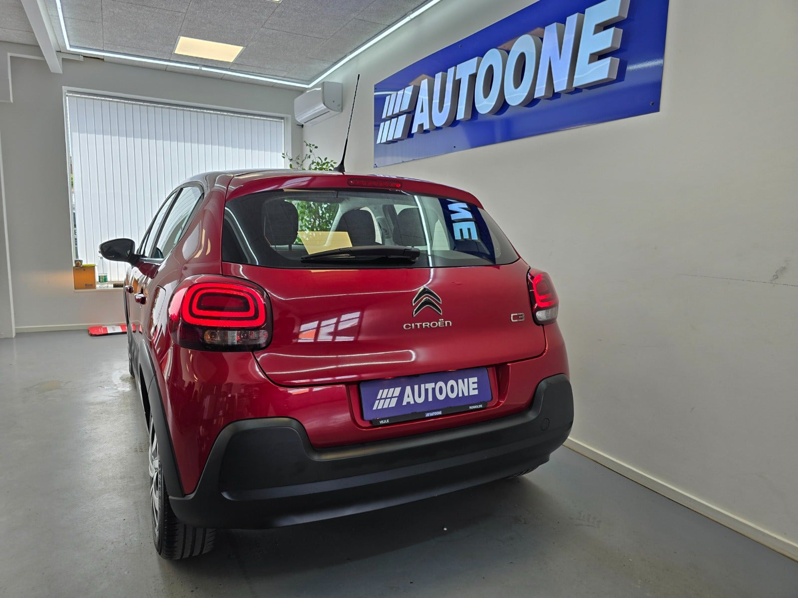 Grå Citroën C3 fra 2017