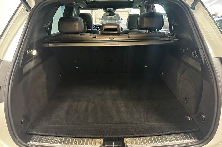 Hvid Mercedes GLE350 de fra 2021