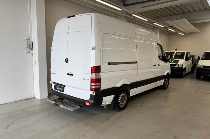 Hvid Mercedes Sprinter 316 fra 2014