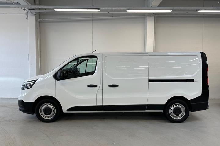 Hvid Renault Trafic fra 2025