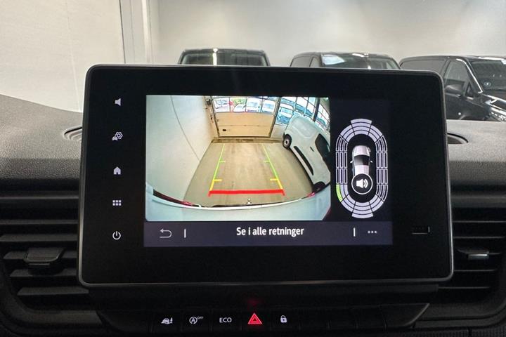 Hvid Renault Trafic fra 2025