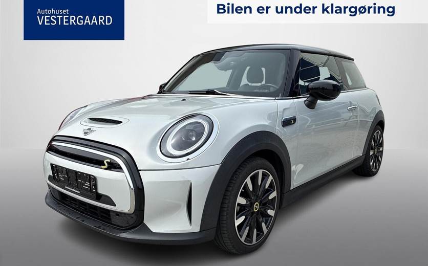 Mini Cooper SE Essential