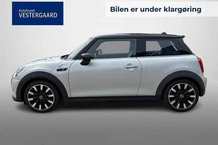 Sølv Mini Cooper SE fra 2022