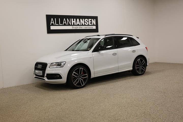 Hvid Audi SQ5 fra 2016 set udefra
