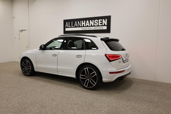 Hvid Audi SQ5 fra 2016