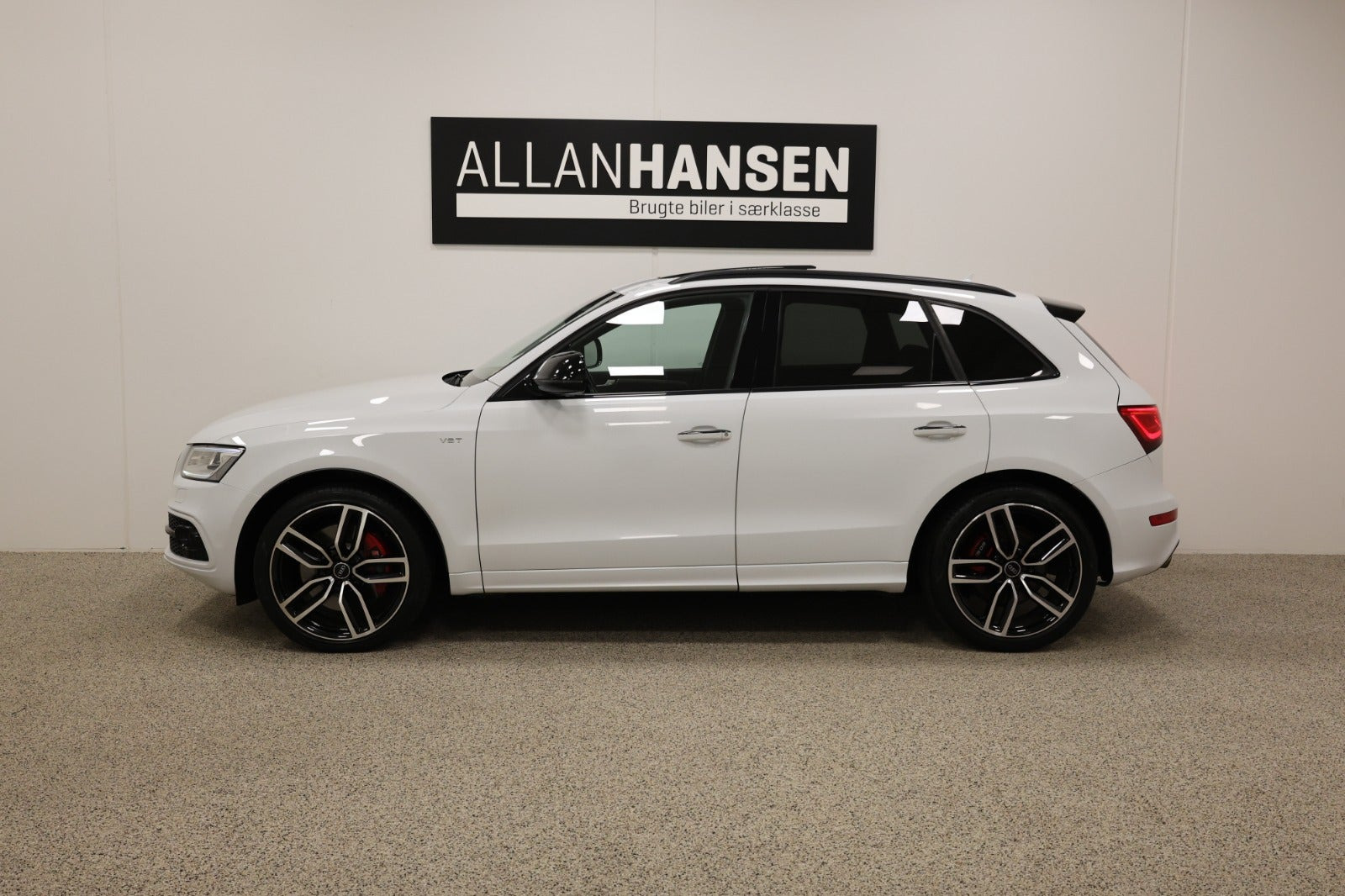 Hvid Audi SQ5 fra 2016