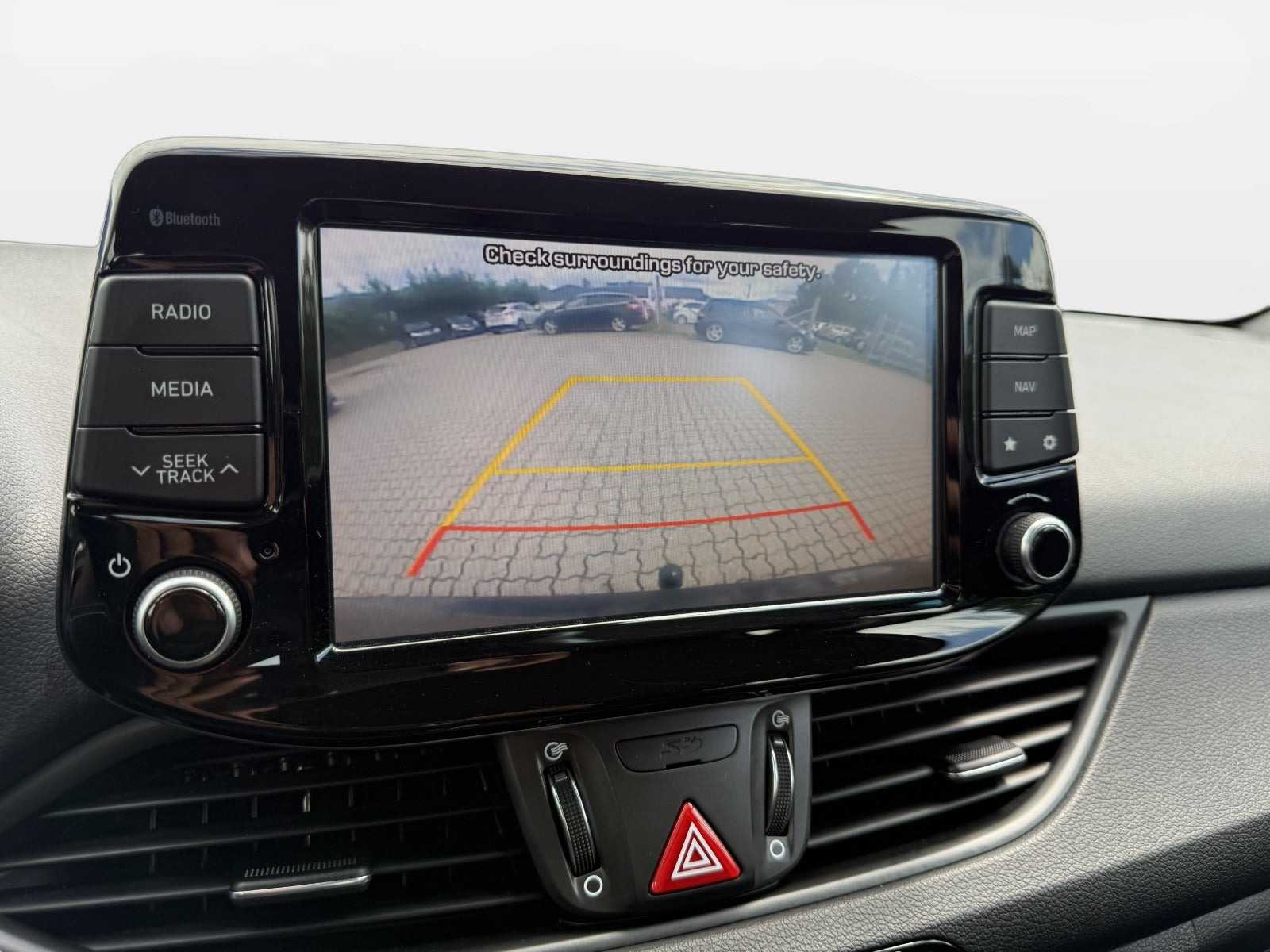 Brun Hyundai i30 fra 2017