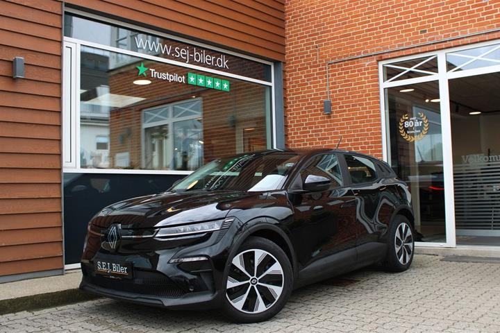 Sort Renault Megane E-Tech fra 2022