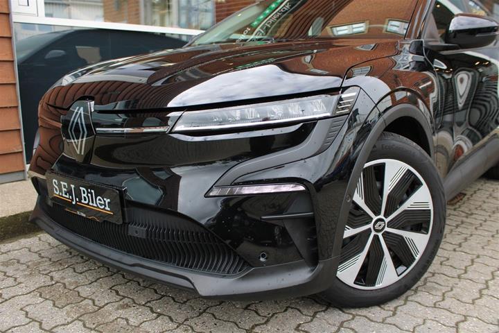 Sort Renault Megane E-Tech fra 2022