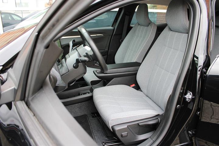 Sort Renault Megane E-Tech fra 2022