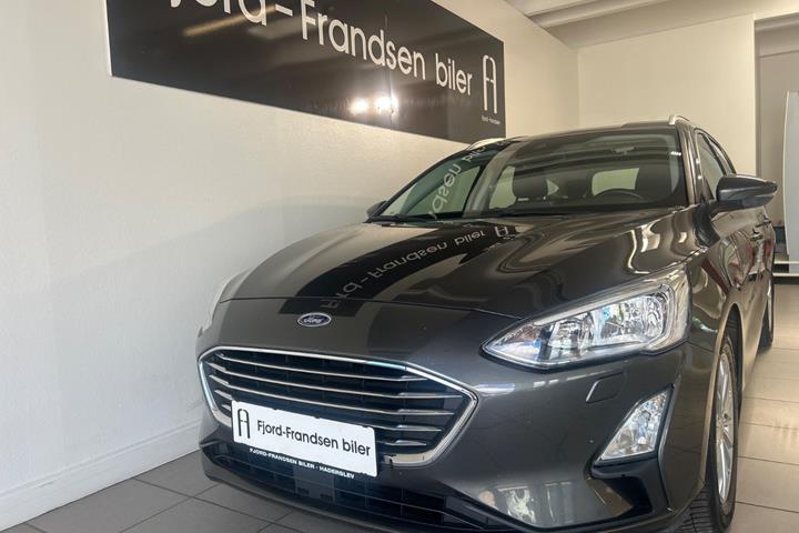Grå Ford Focus fra 2019