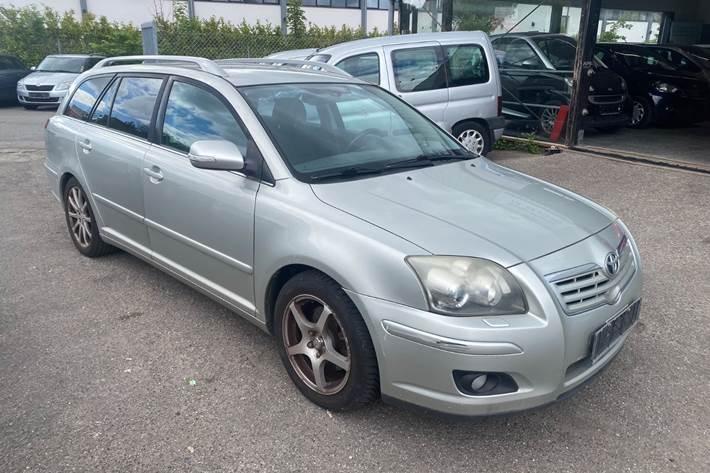 undefined Toyota Avensis fra 2007