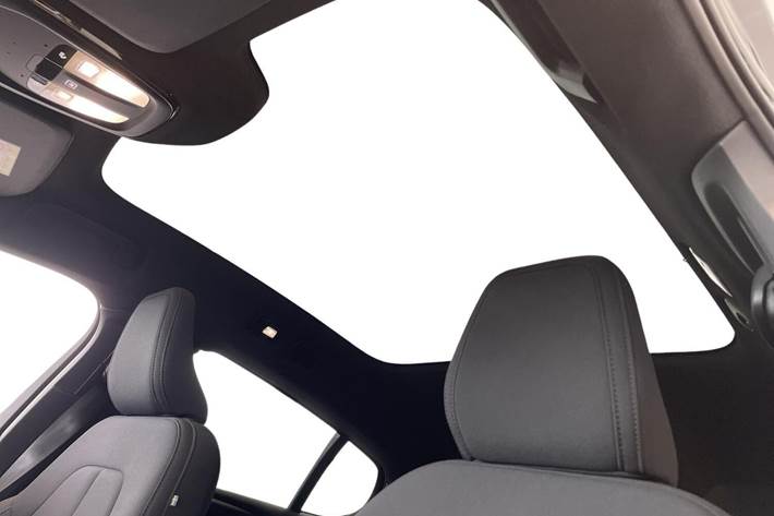 Sort Volvo C40 fra 2023