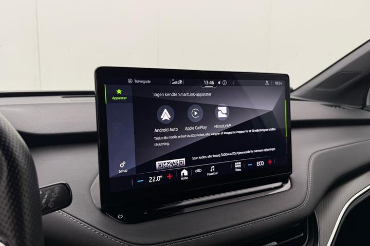 Hvid Skoda Enyaq fra 2022