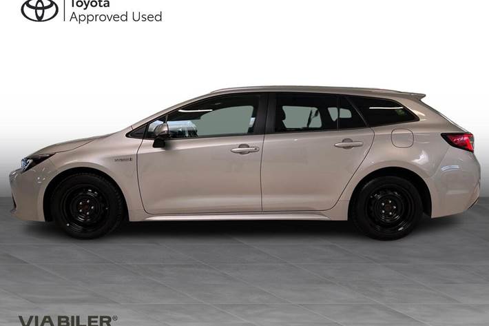 Grå Toyota Corolla fra 2020